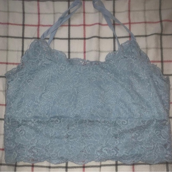Turquoise flower crop top - Picture 2 of 4